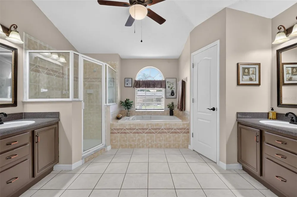3237 INDIAN TRAIL Eustis, FL 32726