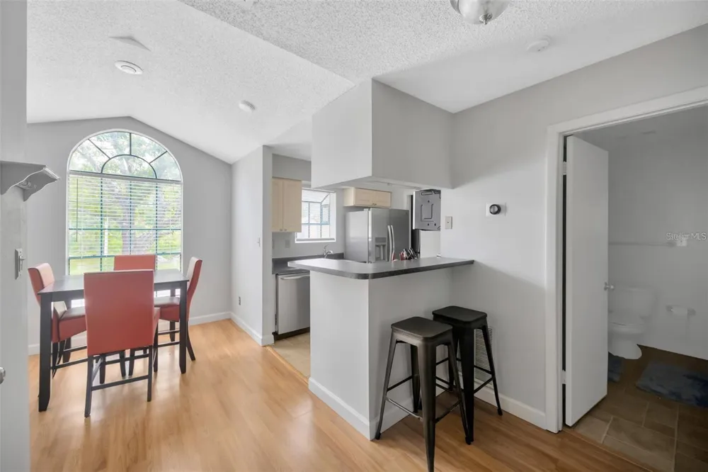 8647 MALLARD RESERVE DRIVE #205 Tampa, FL 33614
