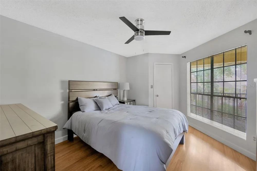 8647 MALLARD RESERVE DRIVE #205 Tampa, FL 33614