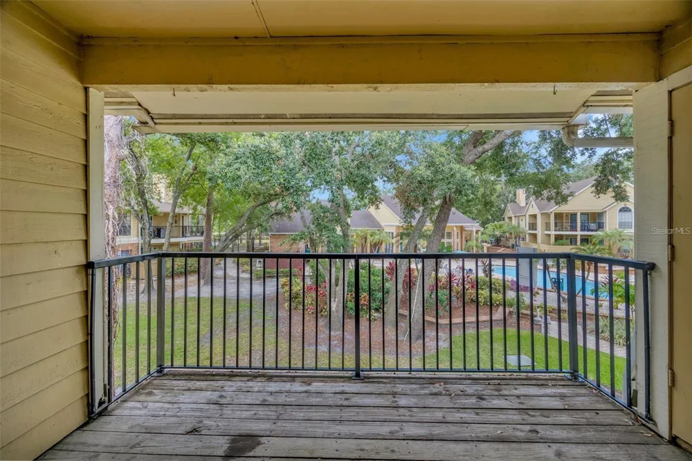 8647 MALLARD RESERVE DRIVE #205 Tampa, FL 33614