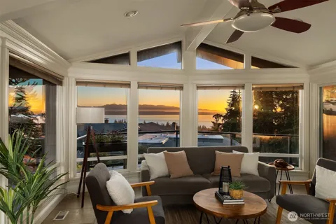 310 Skyline Drive
