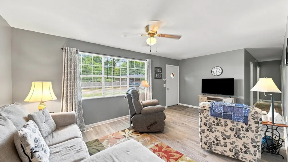 2462 Oak Cir SW Cleveland, TN 37311