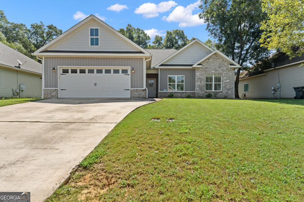 204 Dennard DR Perry, GA 31069