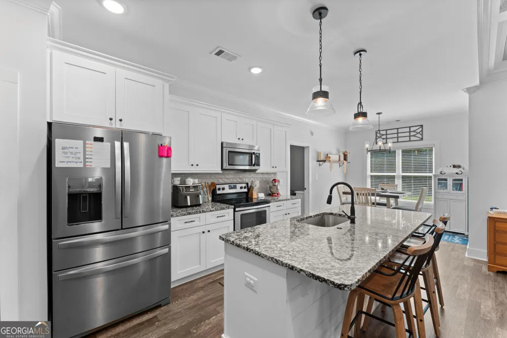 204 Dennard DR Perry, GA 31069
