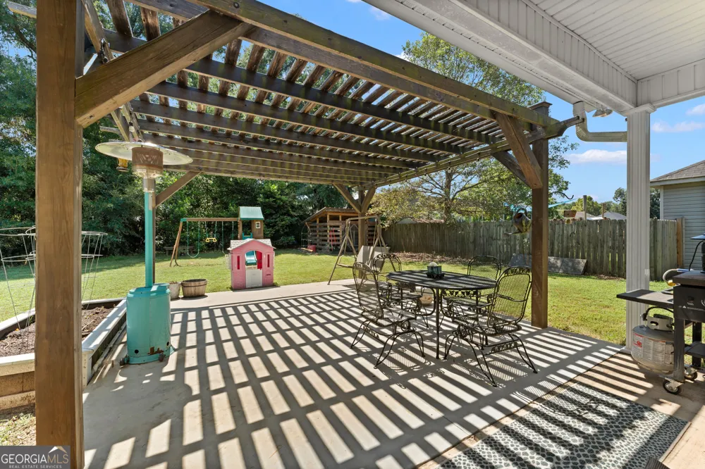 204 Dennard DR Perry, GA 31069