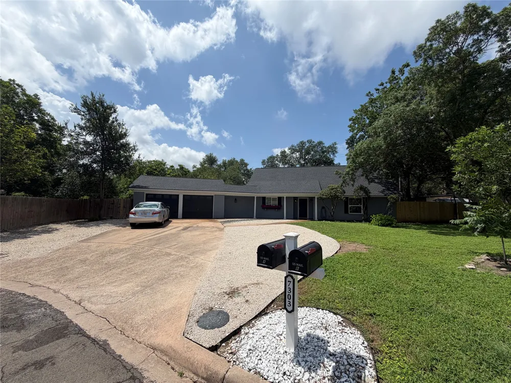 7303 Whispering Creek Circle #Unit B Austin, TX 78736