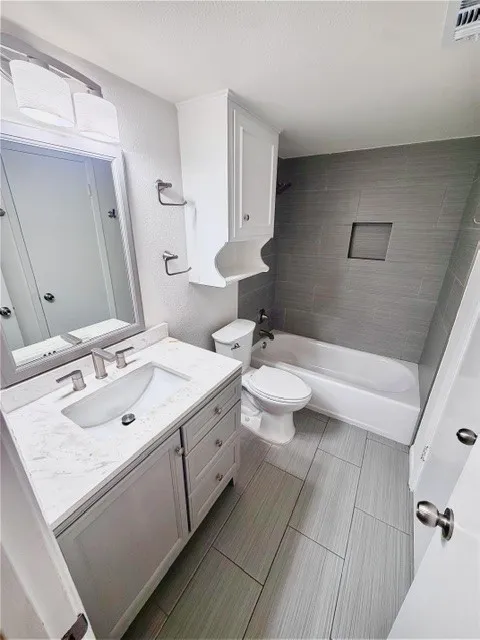 7303 Whispering Creek Circle #Unit B Austin, TX 78736