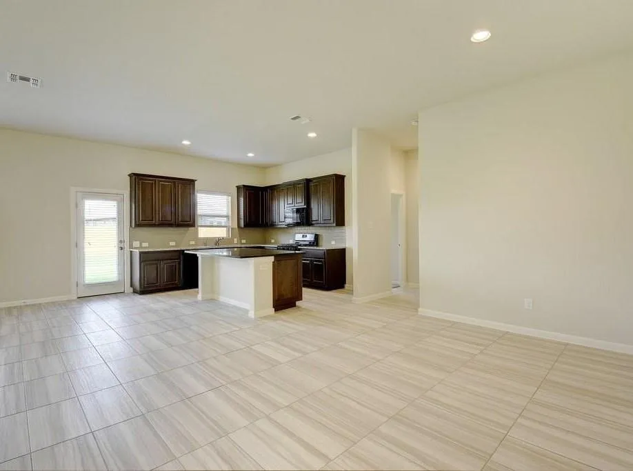 108 Swift Water Loop Bastrop, TX 78602