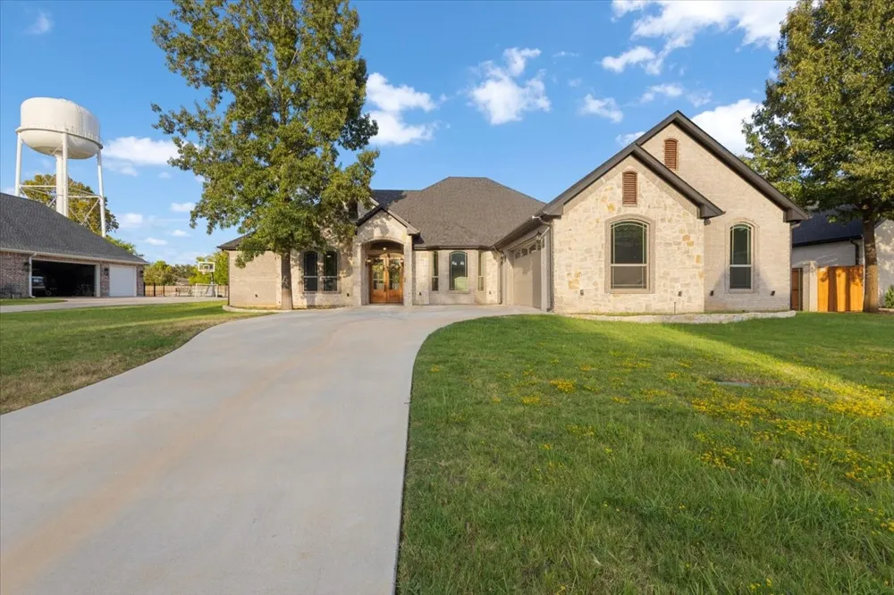 93 Ryder Cup Trail Hideaway, TX 75771