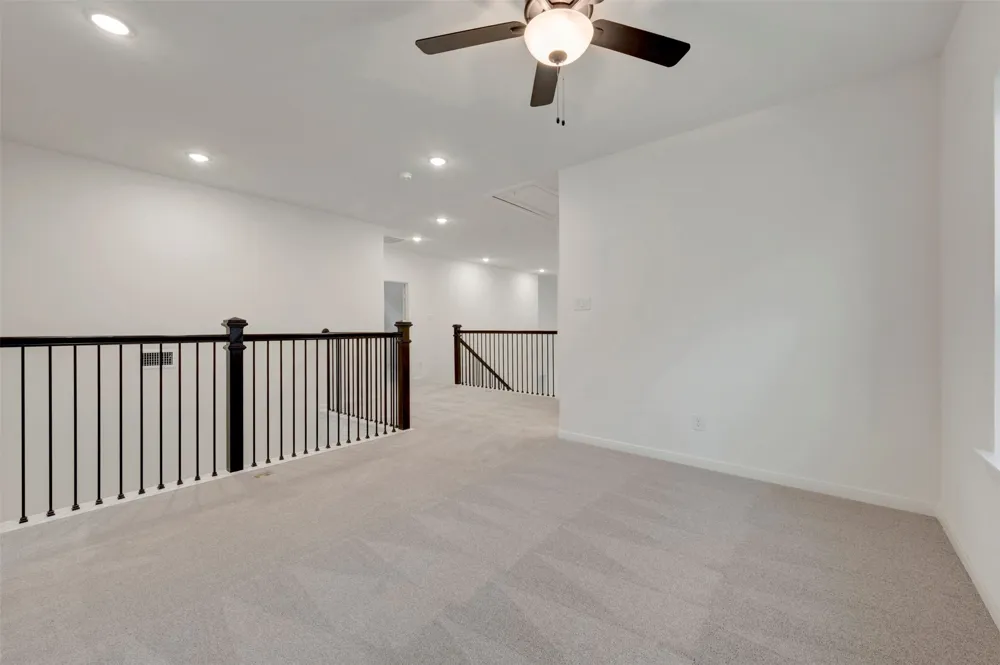 3743 Bermuda Grass Way Grand Prairie, TX 76084