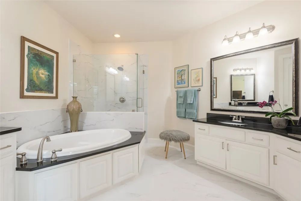 8320 Lindsay Gardens The Colony, TX 75056