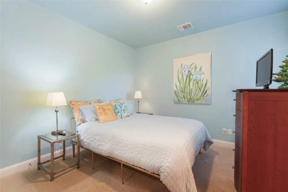 8320 Lindsay Gardens The Colony, TX 75056
