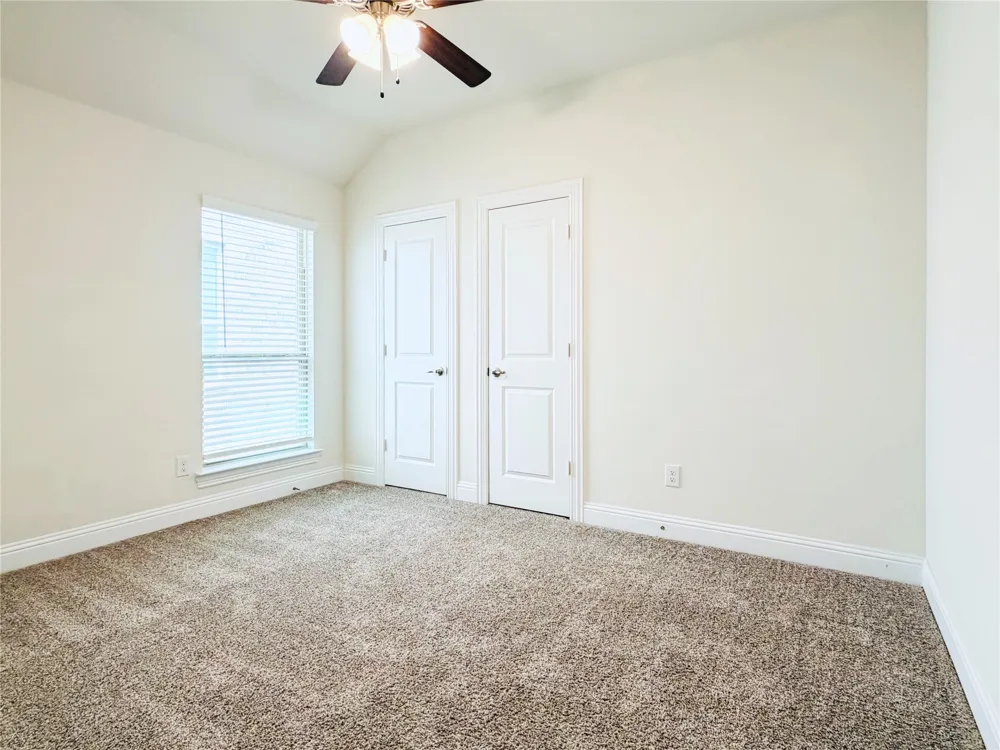 10809 Table Bluff Street Aubrey, TX 76227