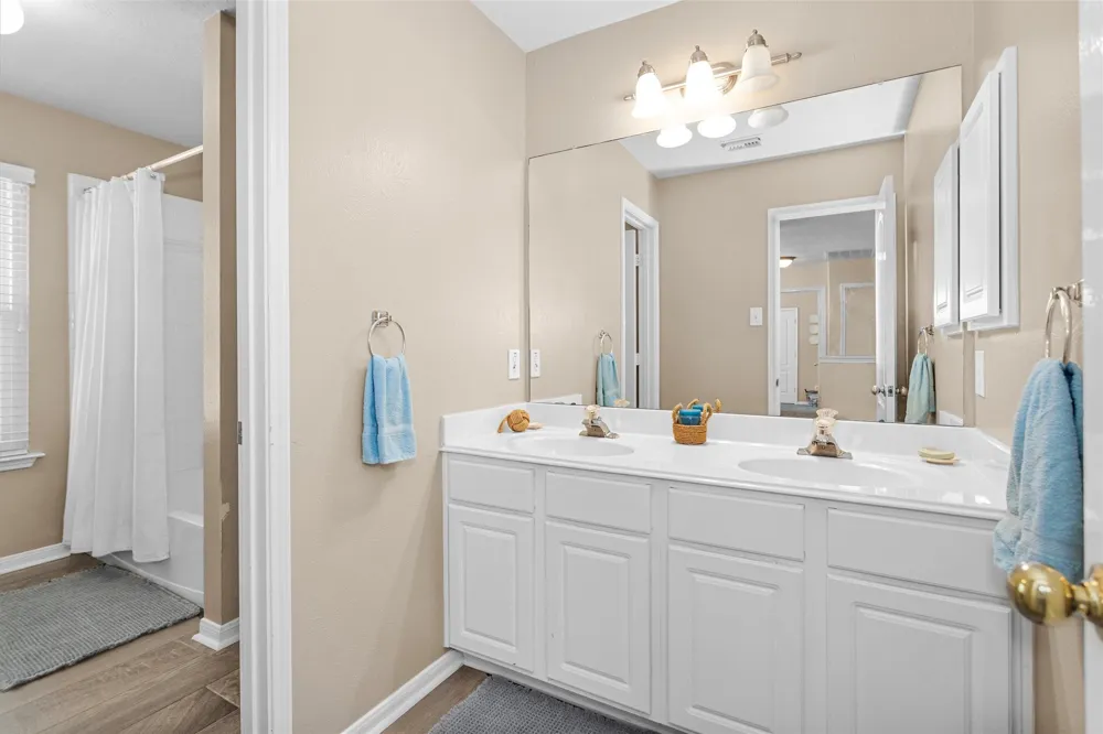 17711 Memorial Springs Drive Tomball, TX 77375