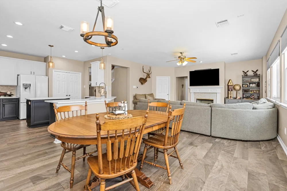 17711 Memorial Springs Drive Tomball, TX 77375