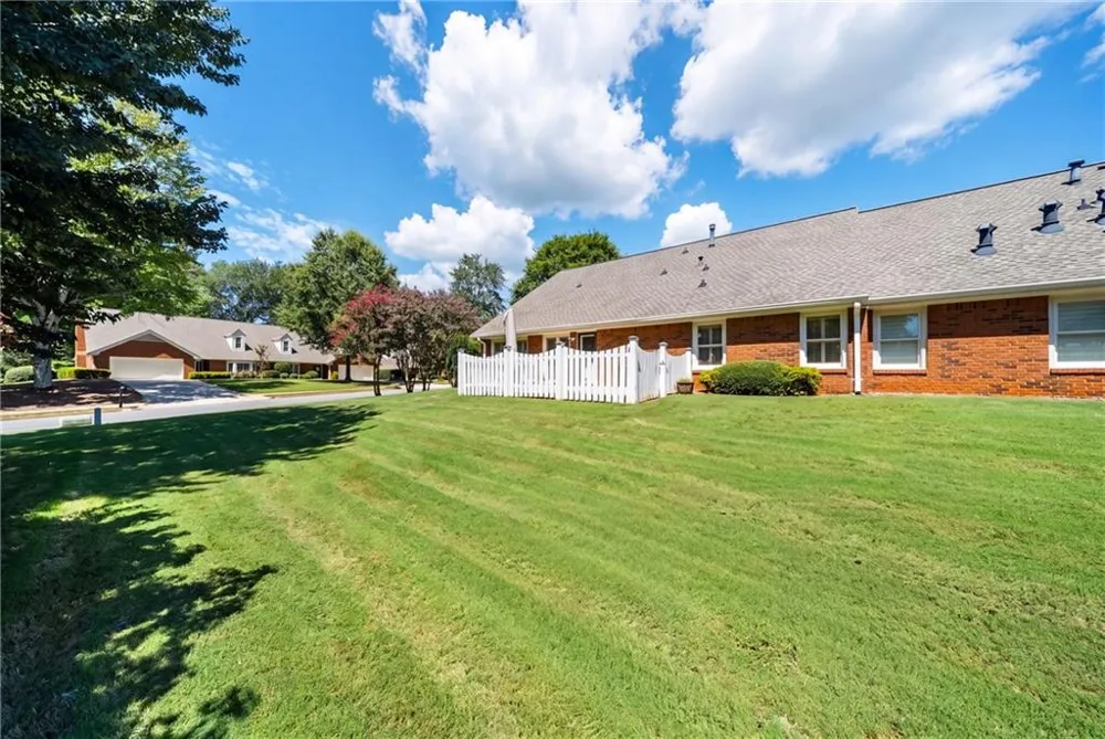 130 Brickleberry Drive Roswell, GA 30075