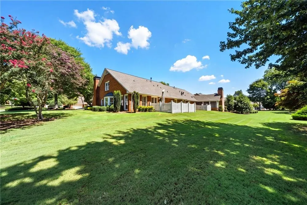 130 Brickleberry Drive Roswell, GA 30075