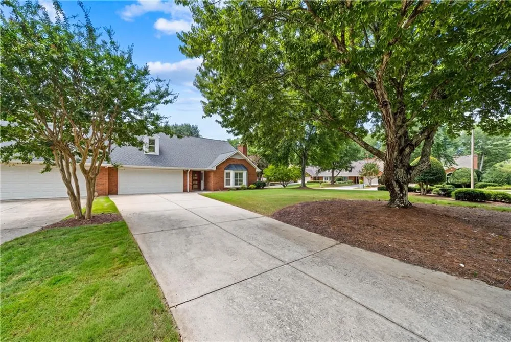 130 Brickleberry Drive Roswell, GA 30075