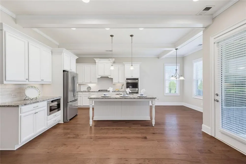6025 Overlook Club Circle Suwanee, GA 30024