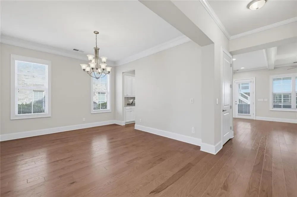 6025 Overlook Club Circle Suwanee, GA 30024