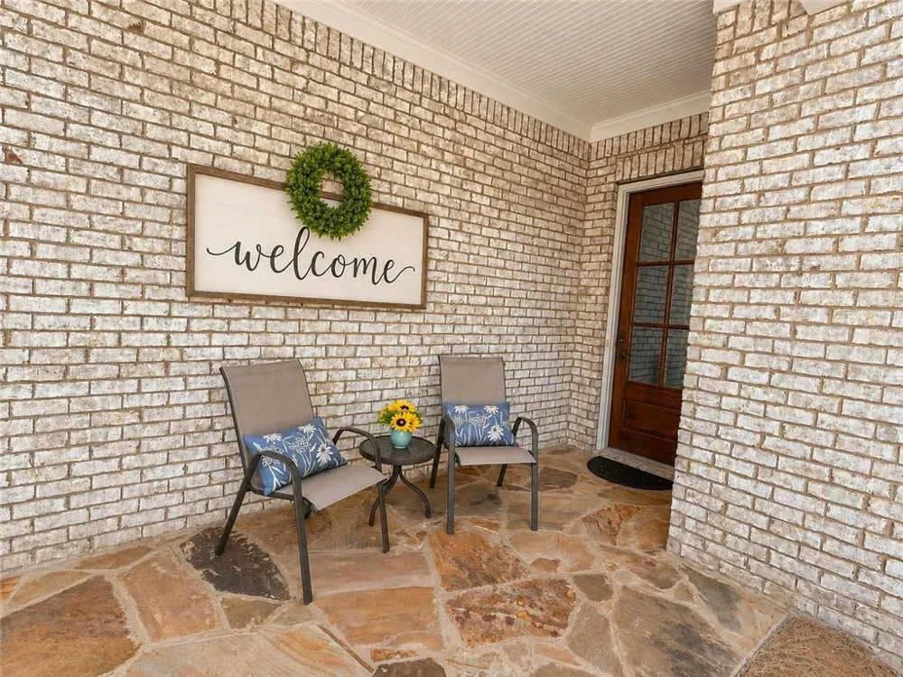 6025 Overlook Club Circle Suwanee, GA 30024