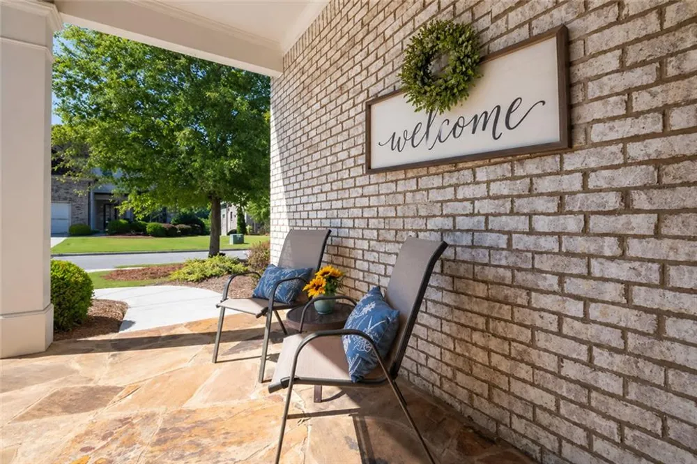 6025 Overlook Club Circle Suwanee, GA 30024