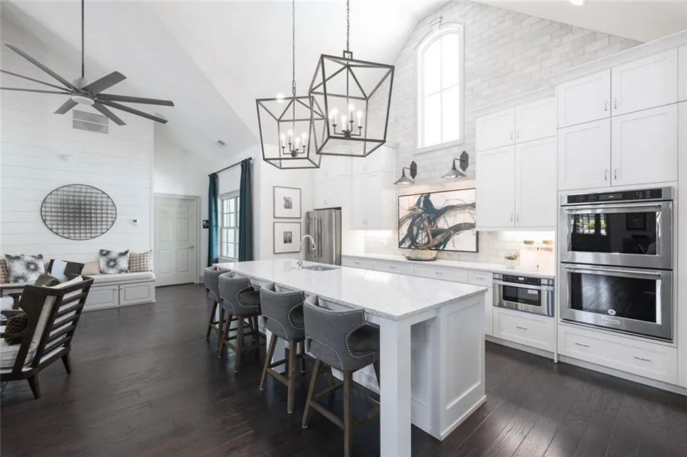 6025 Overlook Club Circle Suwanee, GA 30024
