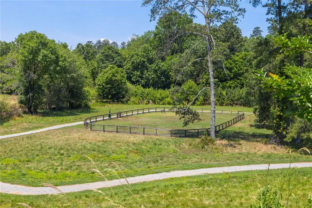 6025 Overlook Club Circle Suwanee, GA 30024