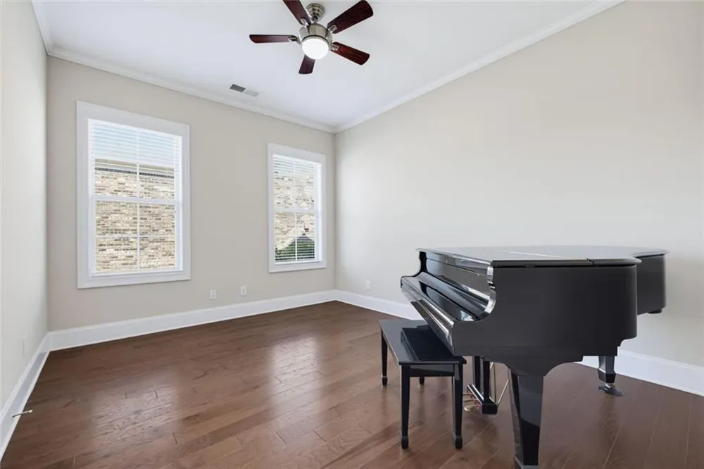 6025 Overlook Club Circle Suwanee, GA 30024