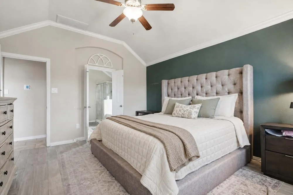 8218 Bay Run Avenue Baytown, TX 77521