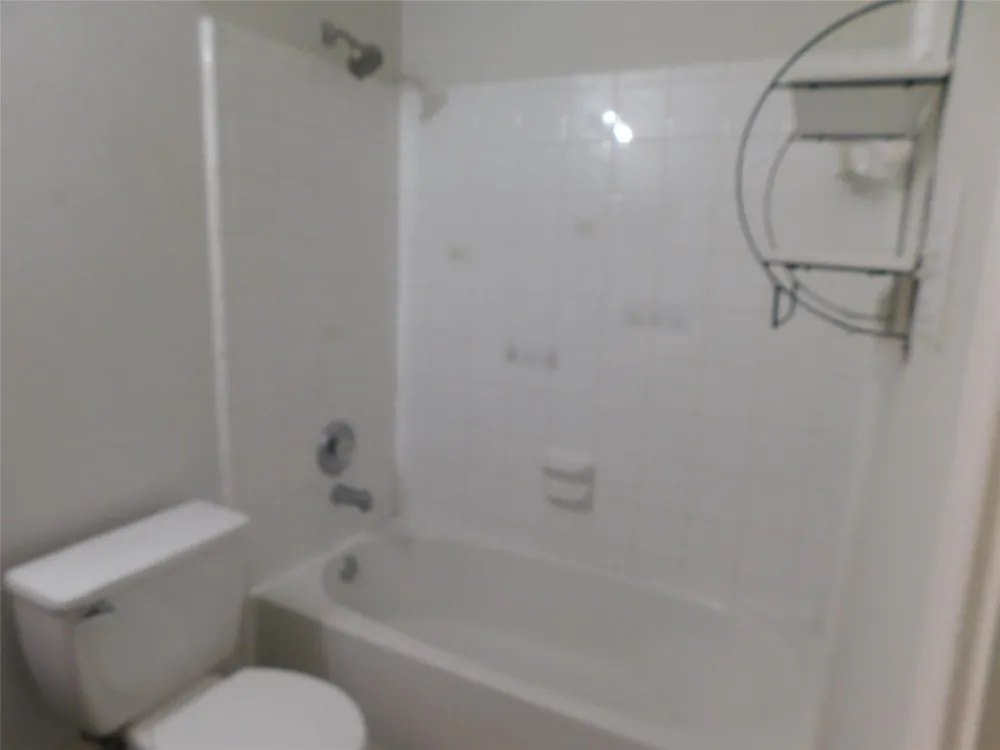 3334 Pebble Beach Lane Pearland, TX 77584