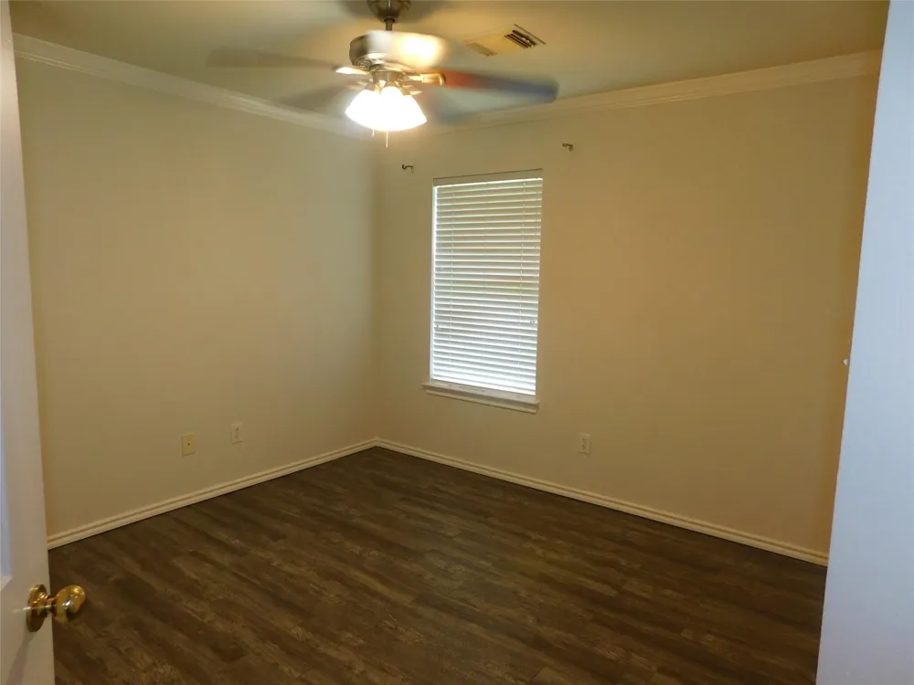 3334 Pebble Beach Lane Pearland, TX 77584