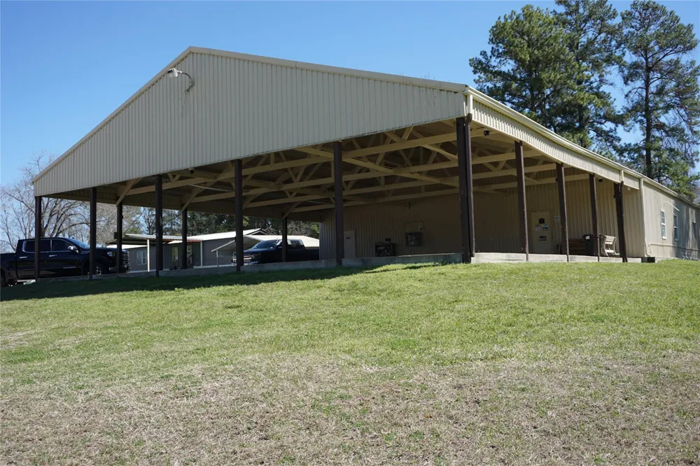 11925 Nelwood Willis, TX 77318