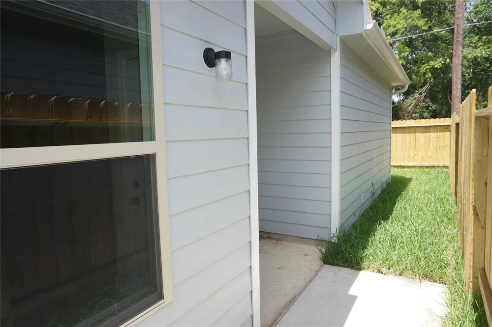 11925 Nelwood Willis, TX 77318