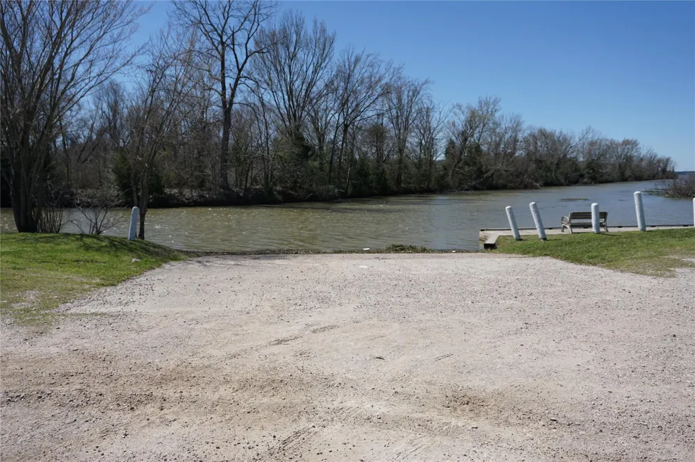 11925 Nelwood Willis, TX 77318
