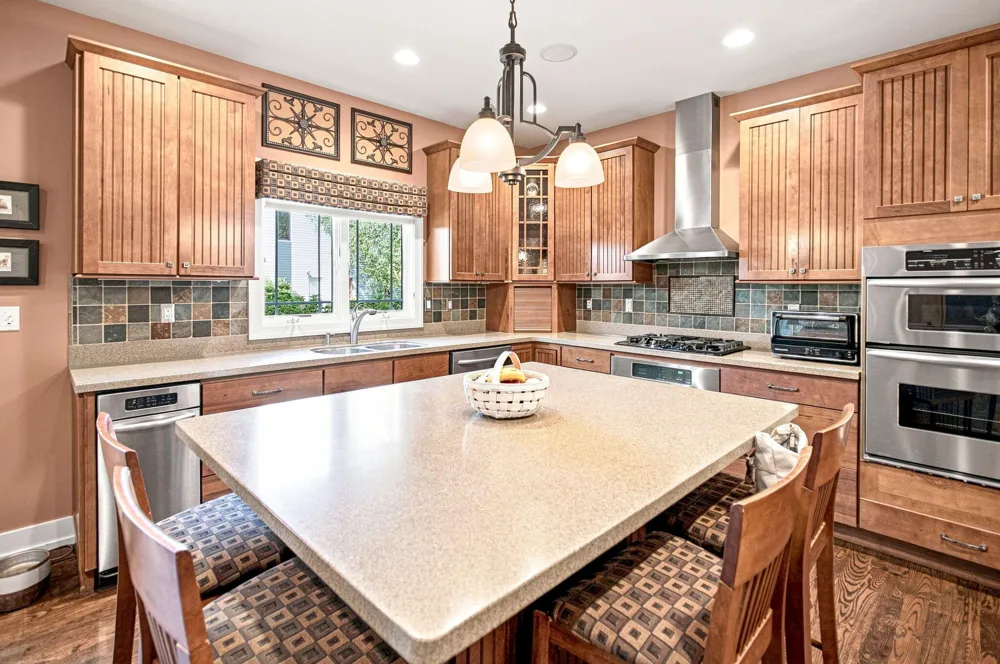 2992 E Bluffwood Terrace St. Joseph, MI 49085
