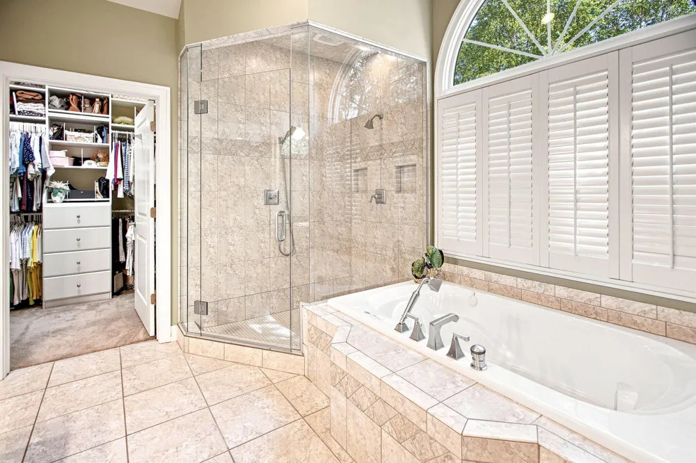 2992 E Bluffwood Terrace St. Joseph, MI 49085