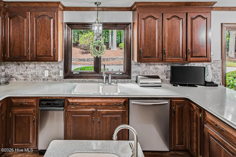 2052 Northmont Drive Asheboro, NC 27205