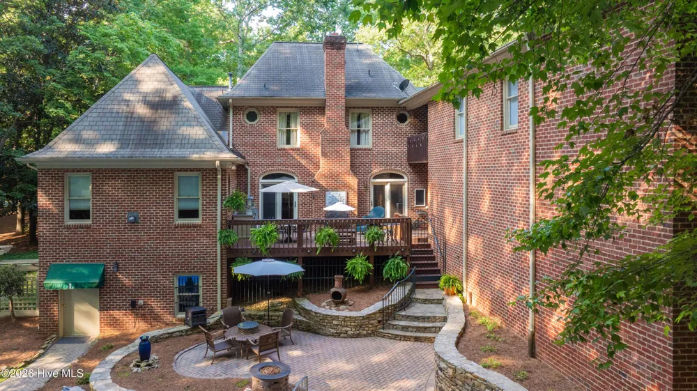 2052 Northmont Drive Asheboro, NC 27205