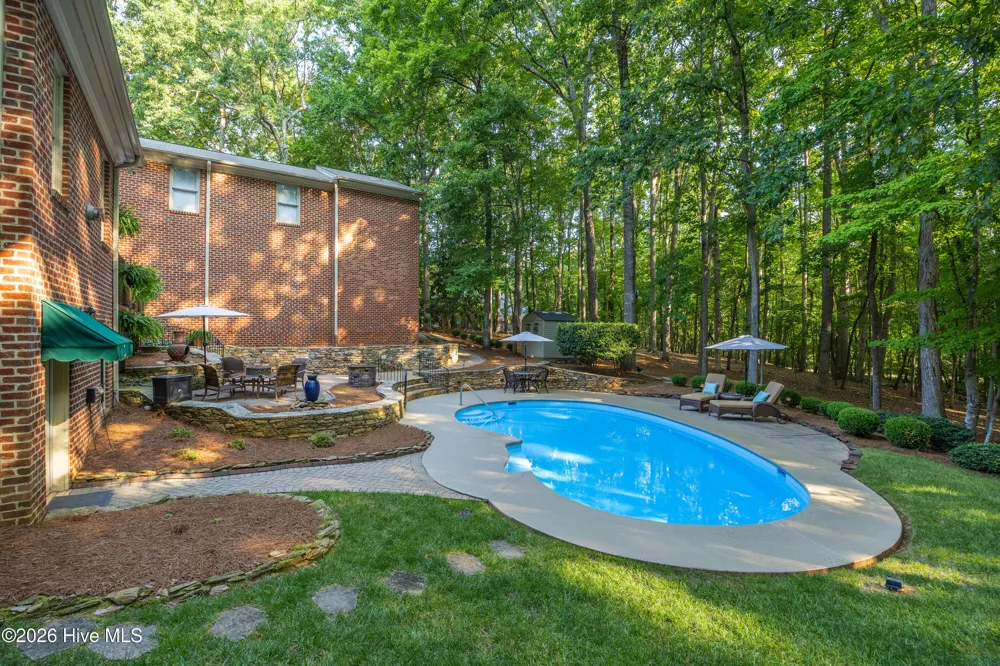2052 Northmont Drive Asheboro, NC 27205