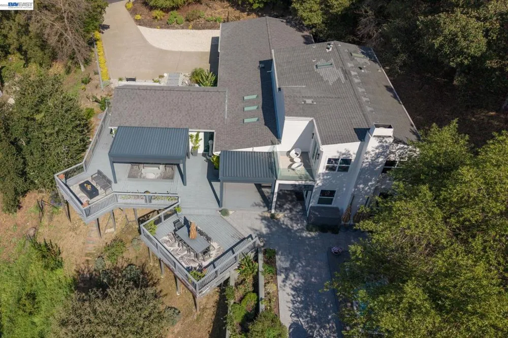 166 Castle Crest Rd Alamo, CA 94507