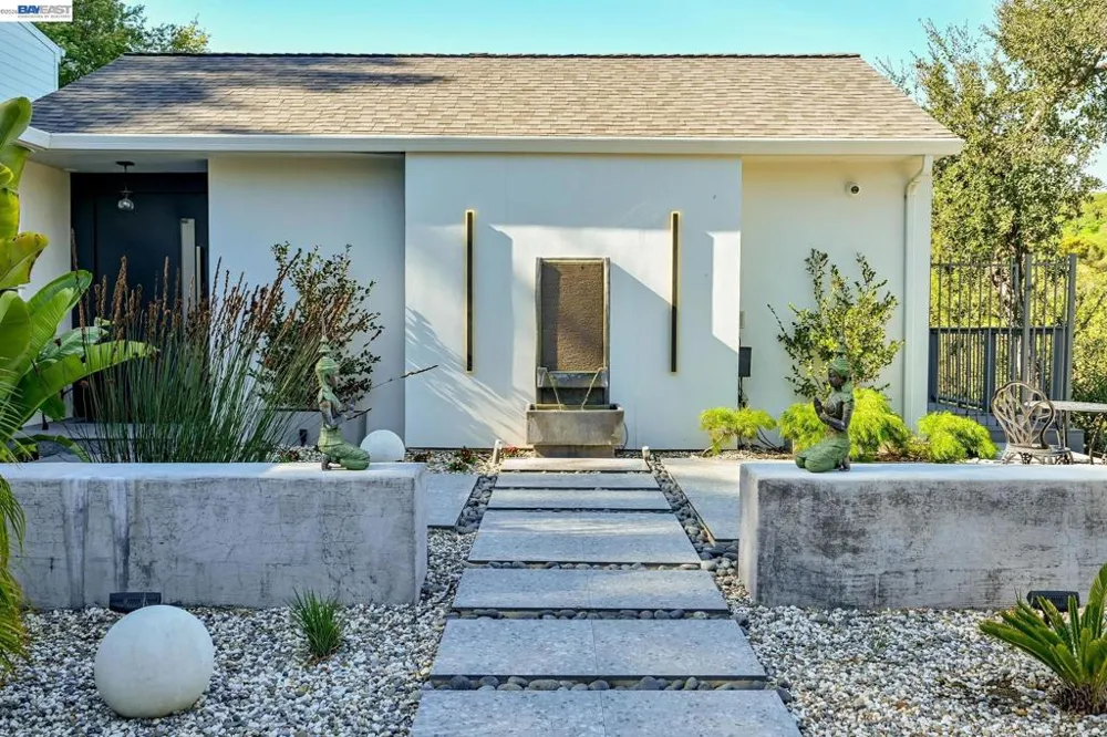166 Castle Crest Rd Alamo, CA 94507
