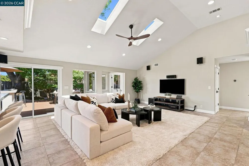 73 Randolph Pl San Ramon, CA 94583