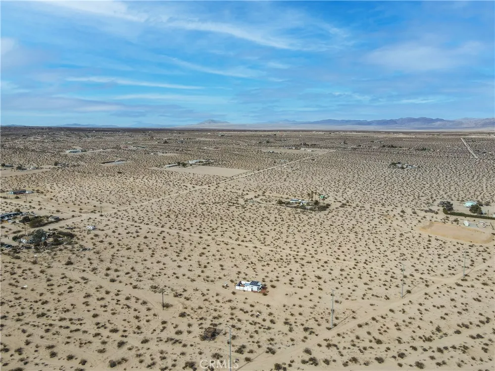 2240 Bluegrass Avenue 29 Palms, CA 92277