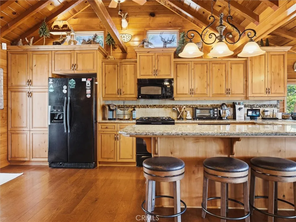53746 Acorn Bass Lake, CA 93604