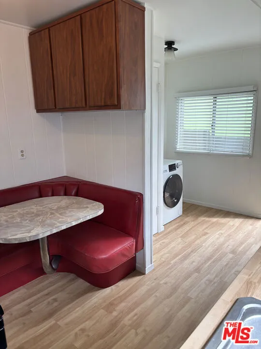1921 6th Street Santa Monica, CA 90405