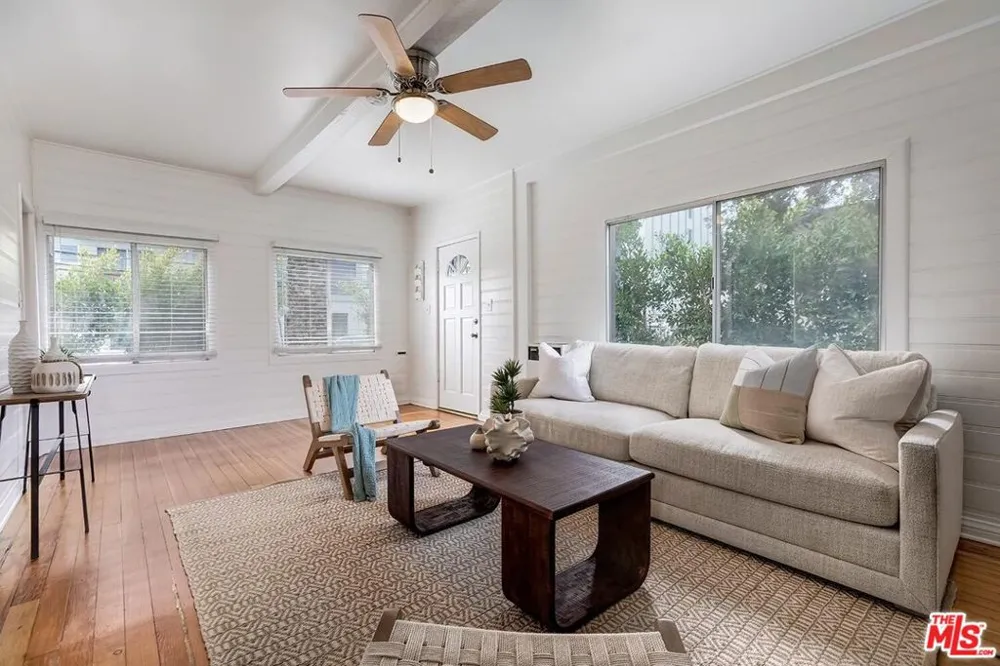 1921 6th Street Santa Monica, CA 90405