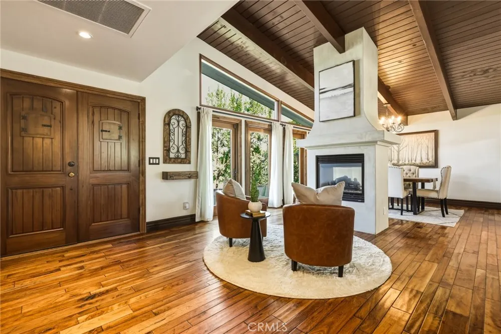 155 Malcolm Drive Pasadena, CA 91105