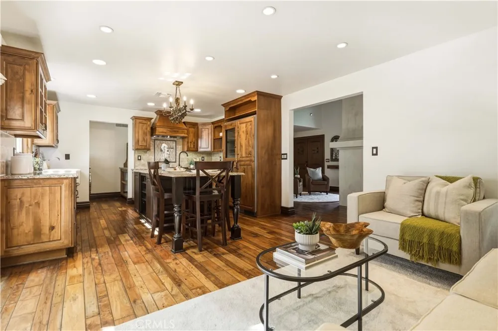 155 Malcolm Drive Pasadena, CA 91105