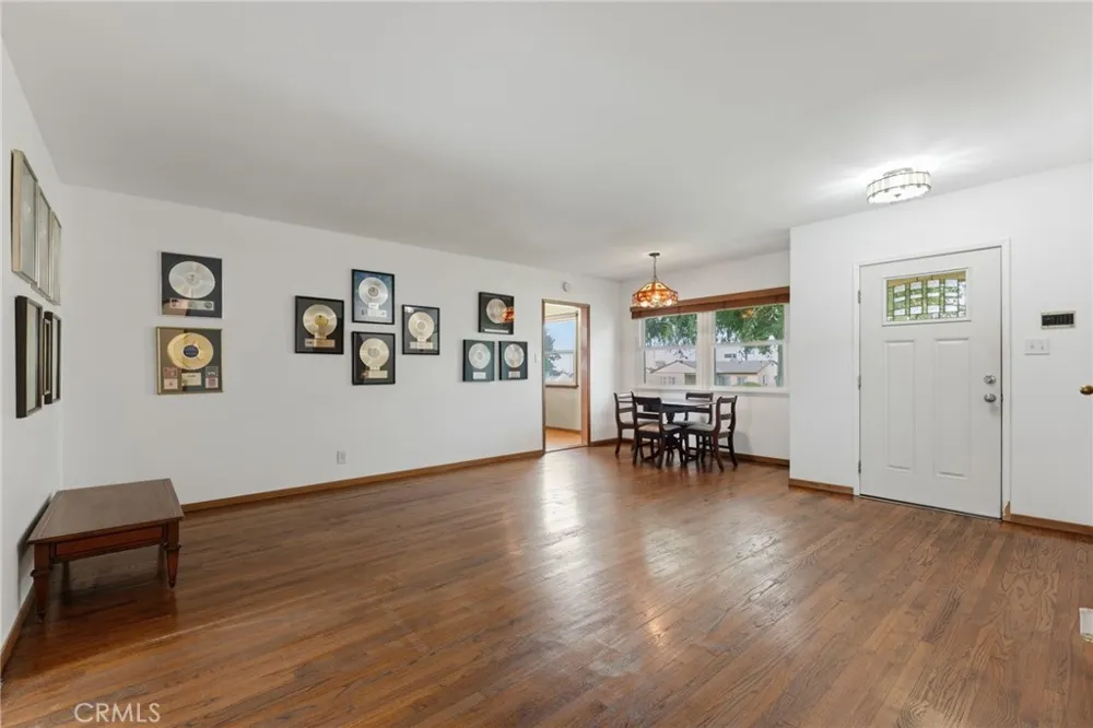 2812 Jolley Burbank, CA 91504